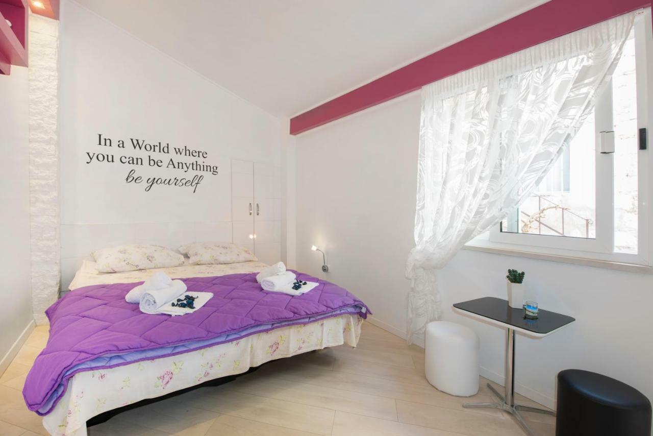 Cute Little Apartment In The Old Town Split Kültér fotó